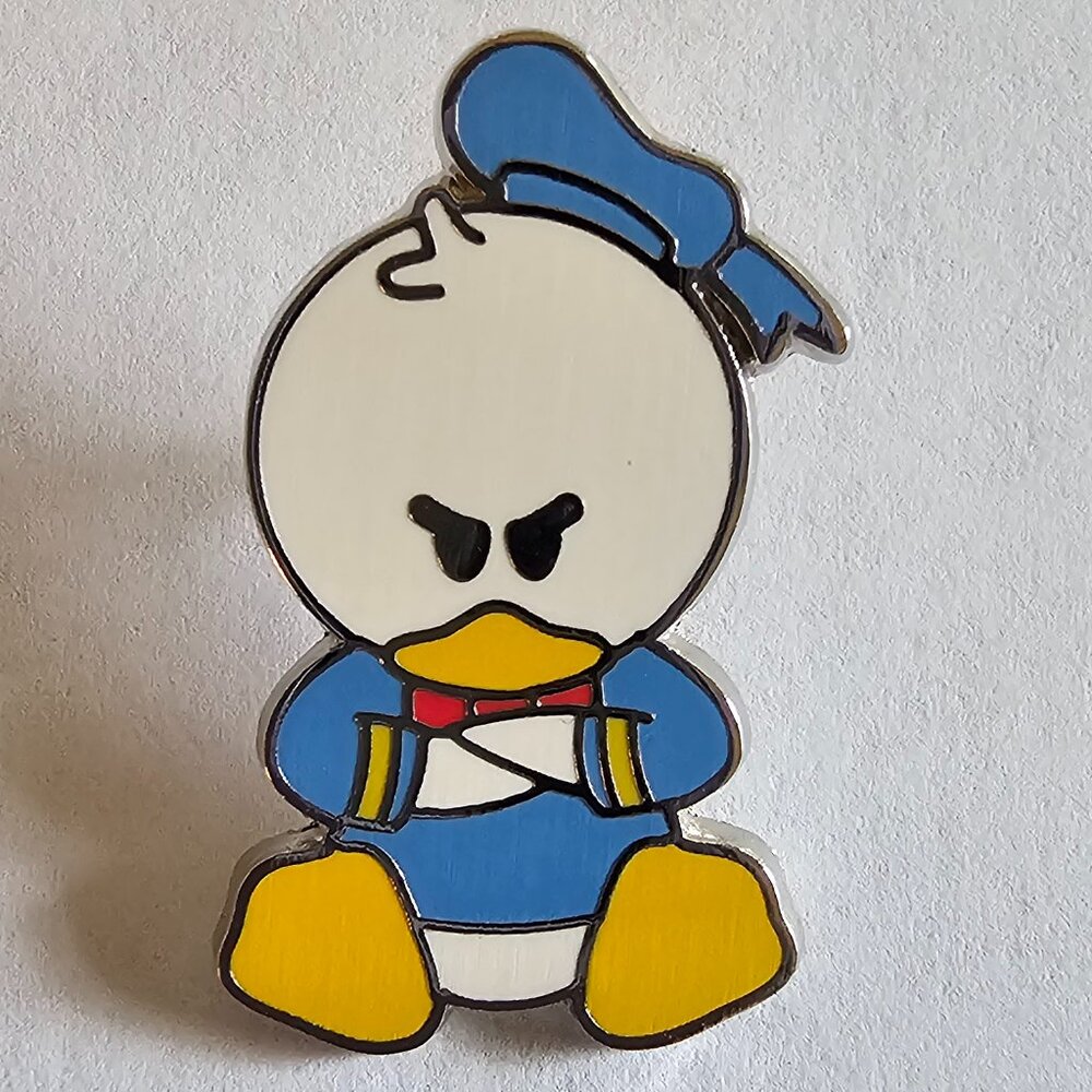 DISNEY Pin Trading ~ Mickey Mouse & Friends ~ Baby Donald Duck ~ 2010